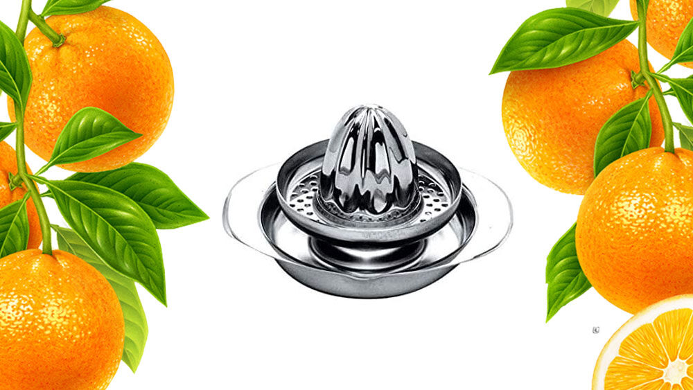 Spremiagrumi di design in acciaio con arance